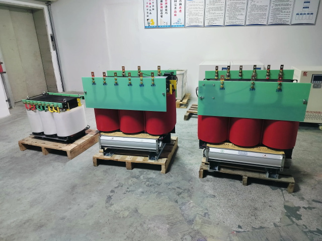 扎赉特KS11-1000KVA矿用变压器
